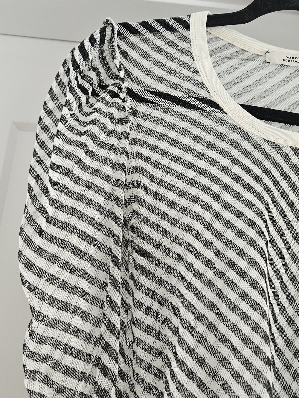 Dorothee Schumacher Striped Sheer Long-Sleeve Top in Black & White Sz Small - Picture 2 of 5